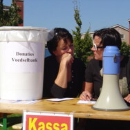 Foto-album, Haagsittard in actie  voor de voedselbank, 10 september 2006